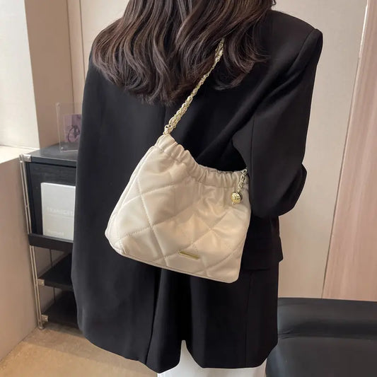 Petit sac seau tendance pour femme