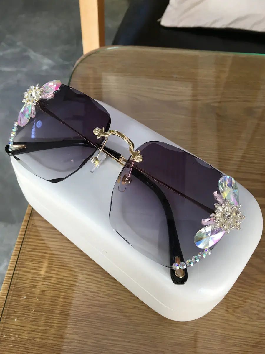 Lunettes de soleil élégantes à dégradé de strass