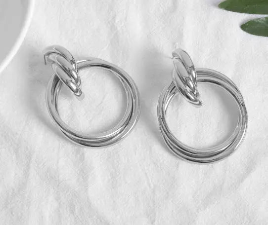 Boucles d'oreilles chics en alliage rond creux