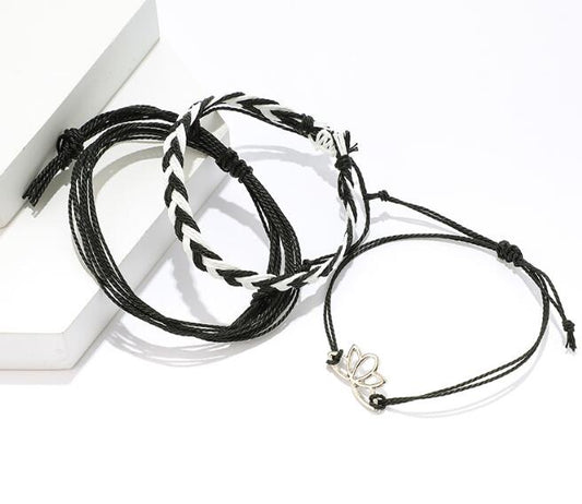 Bracelet pendentif Boho Lotus - Corde noire tissée à la main