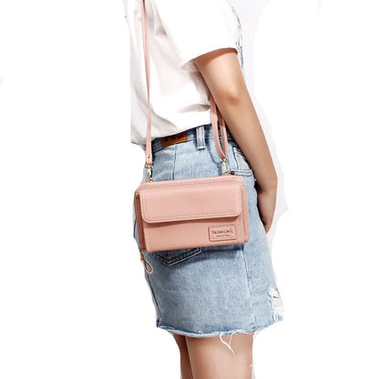 Chic and Practical Shoulder Bag