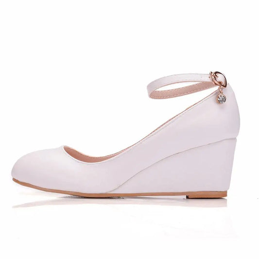 Damen High Heels mit Schnalle und Knöchelriemen