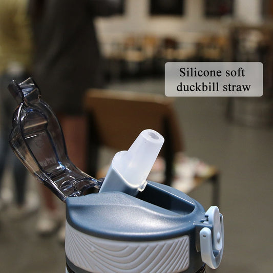 800-ml-Sportflasche mit Strohhalm – BPA-frei