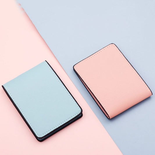 Schlanke Lizenz- und Reisepasshülle aus Leder