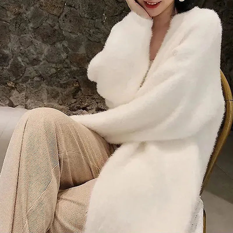 Ensemble de cardigan long blanc d'hiver confortable