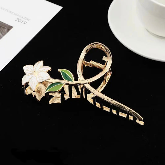 Elegant Gold Flower Hair Claw