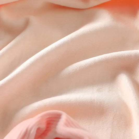 Süßer karierter Strampler für neugeborene Mädchen