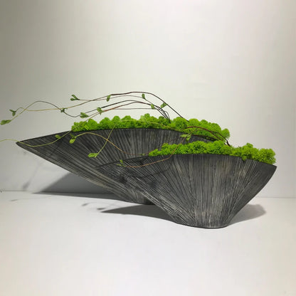Nordic Fan-shaped Resin Vase