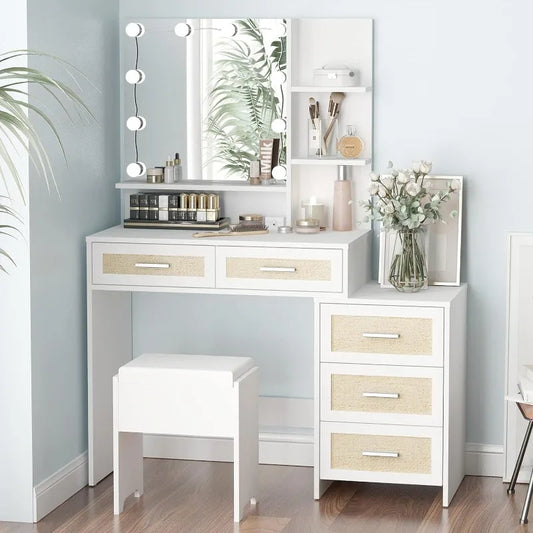 White Finish Vanity Table with Mirror