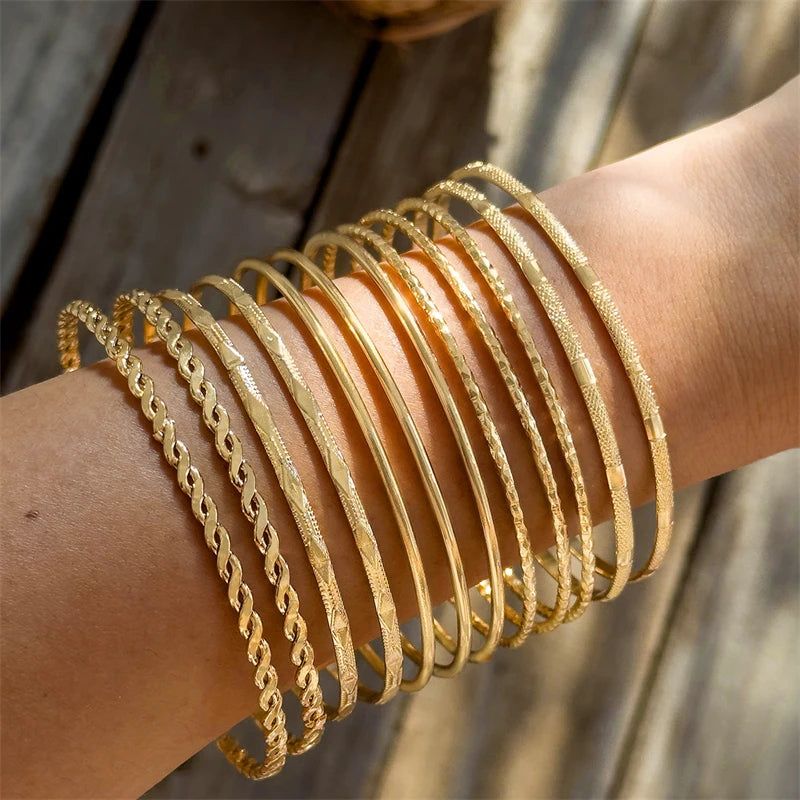 Punk-Armbandset mit kubanischen Ketten für Damen