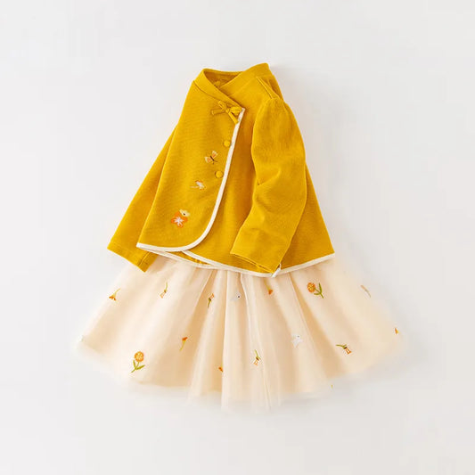 Zweiteiliger Strickanzug für Mädchen im Herbst