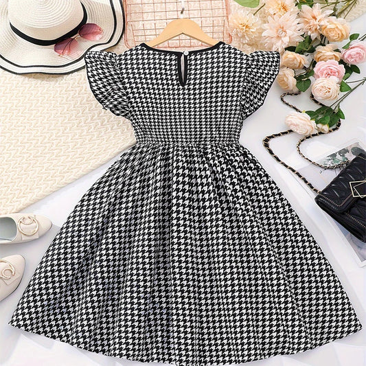 Robe ceinturée à volants pied-de-poule