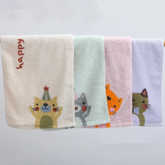 Serviettes pour enfants, visage de bébé, motif d'ours de dessin animé mignon, produits de salle de bain en coton doux à suspendre à la main
