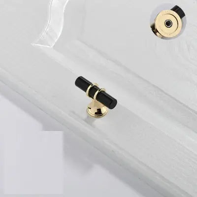 Poignée d'armoire et de garde-robe moderne et élégante