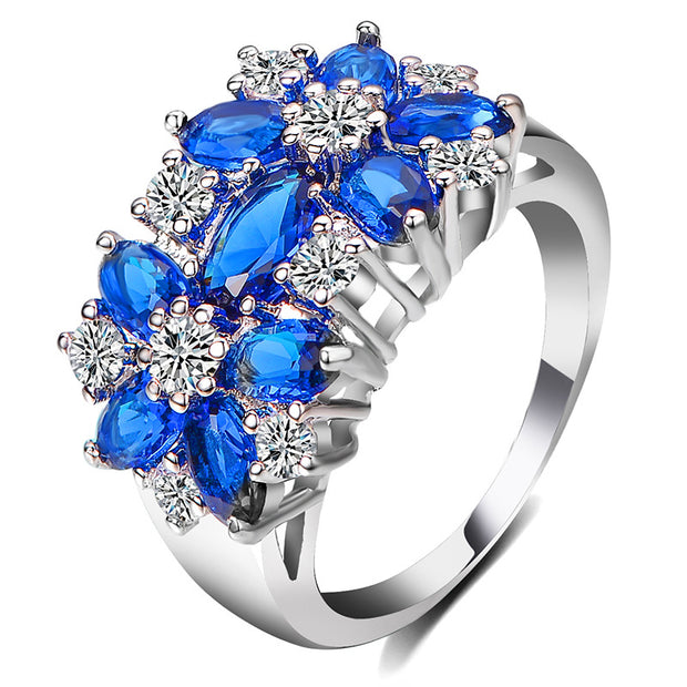 Elegant Floral Rings: Chic Fashion Gift