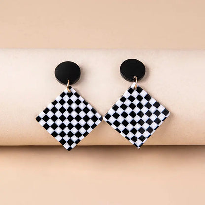 Chic Checkered Acrylic Pendant Earrings