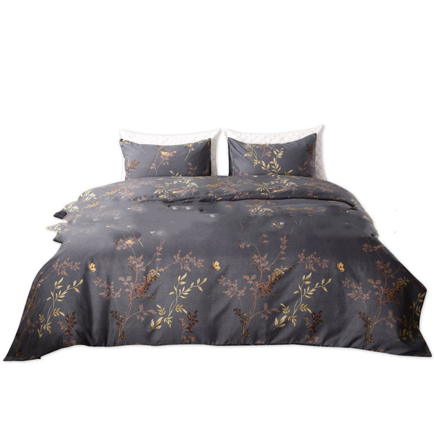 Luxury Double Duvet Cover Set - Bed Quilt Three-Piece Collection"