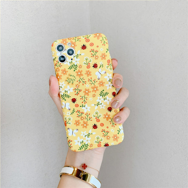 Elegance Meets Nature: Frosted Floral Butterfly Phone Case