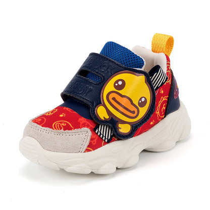 Entzückende Baby-Mädchen-Sneaker