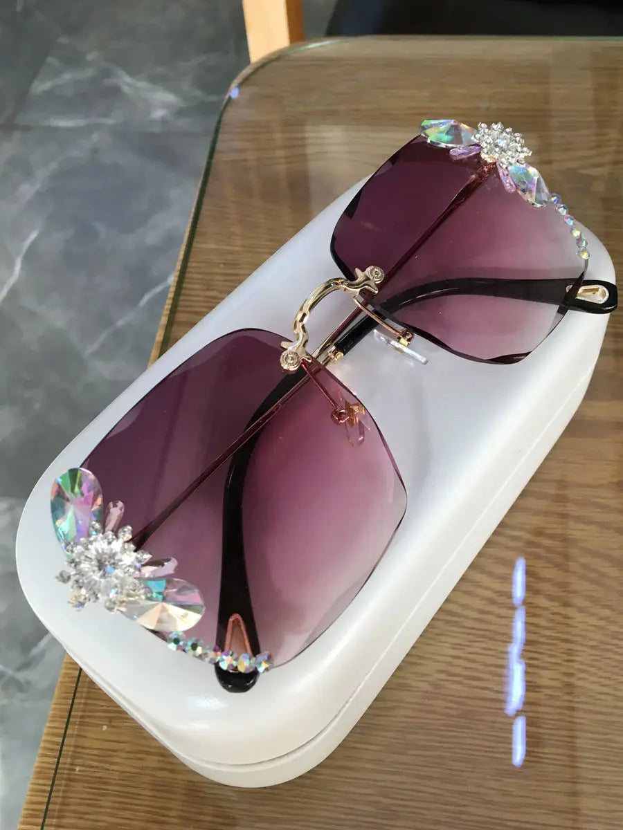 Stylish Rhinestone Gradient Sunglasses