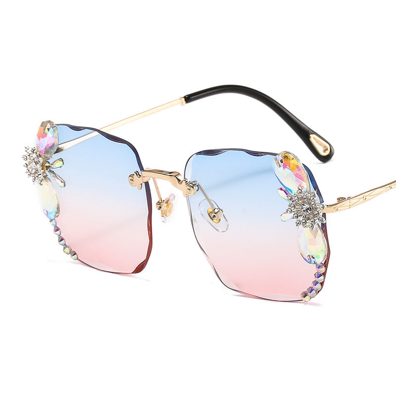 Stylish Rhinestone Gradient Sunglasses