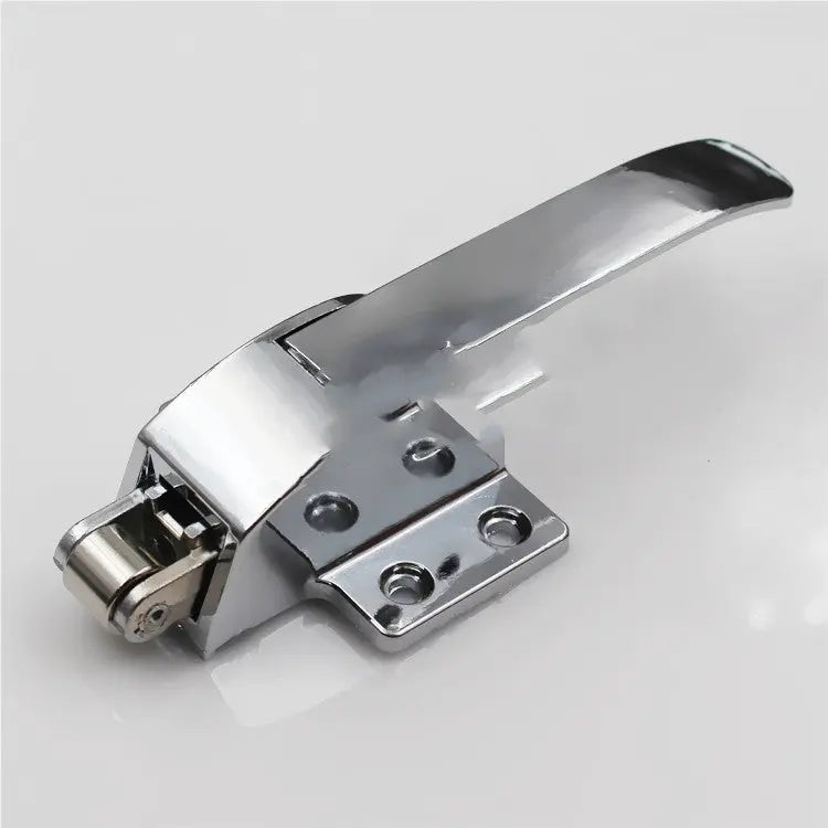 Door Handle with Locking Mechanism