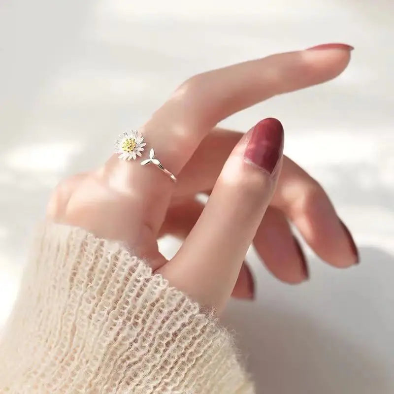 Sterling Silver Daisy Flower Ring