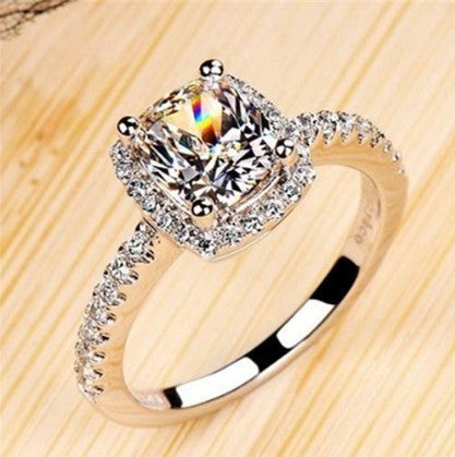 White Gold Wedding Ring Set