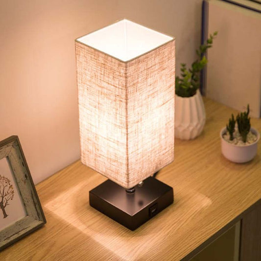 Lampe de table carrée en lin