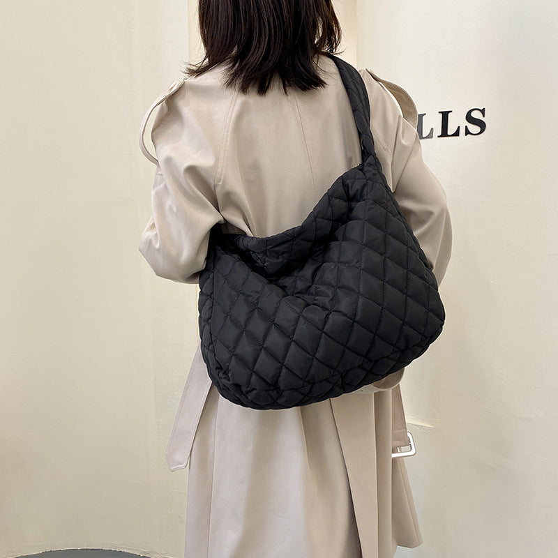 Fashionable Shoulder Bags