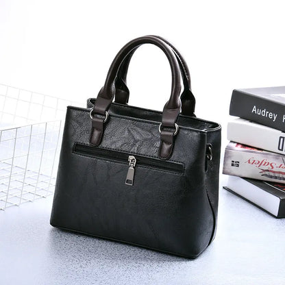 Casual Ladies Shoulder Bag