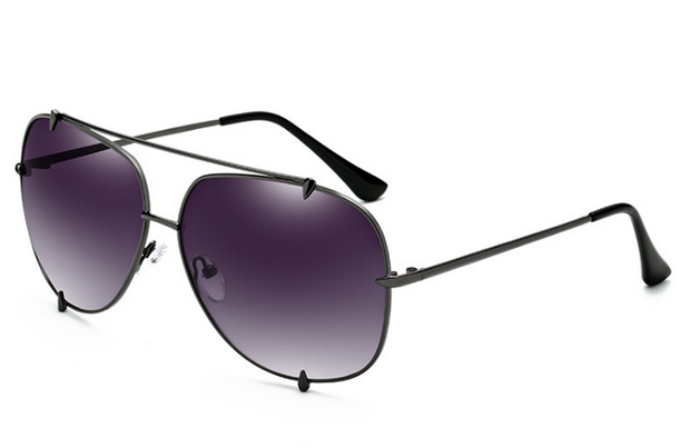 Stylish Wolf Claw Rivet Sunglasses for Men and Women