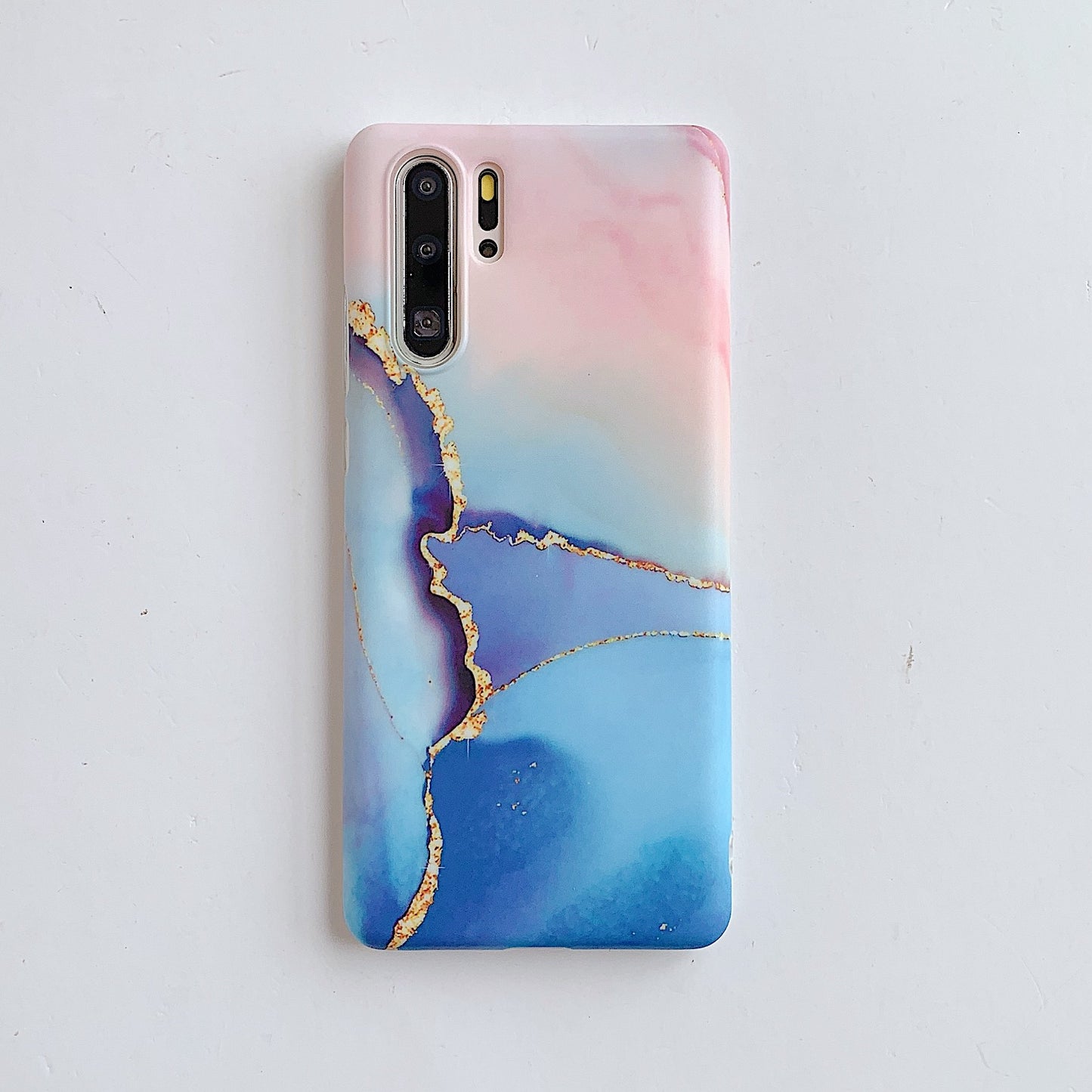 Elegance Meets Nature - Leaf-Inspired Phone Case