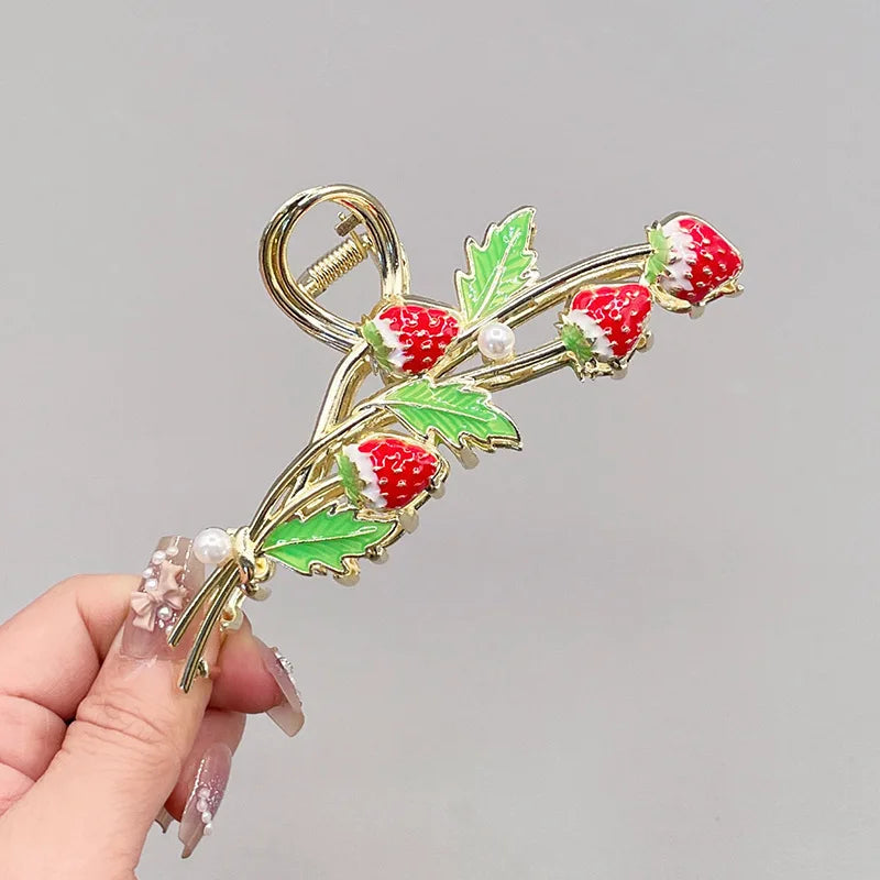 Épingle à cheveux torsadée avec perles et strass