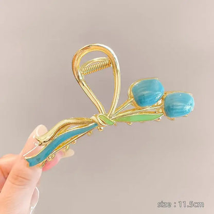 Épingle à cheveux torsadée avec perles et strass