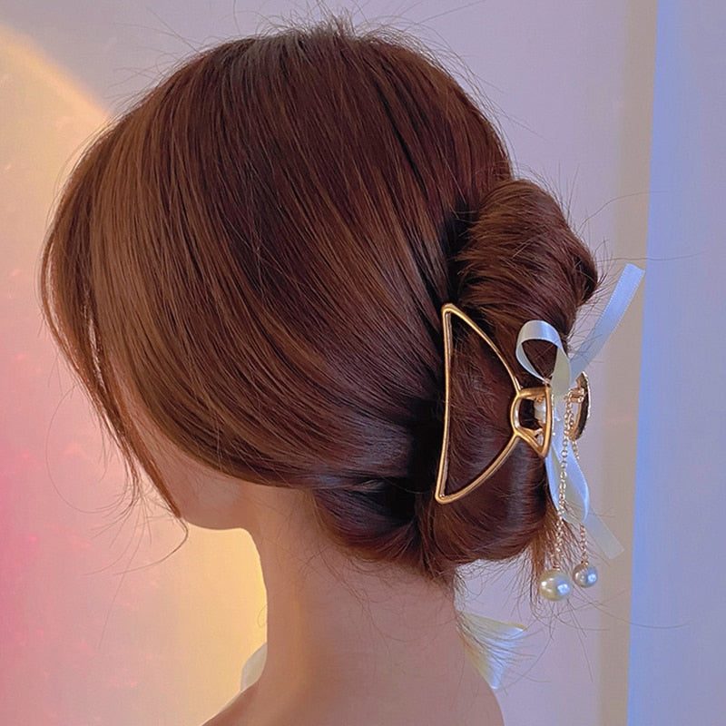 Chic Geometric Hair Claw