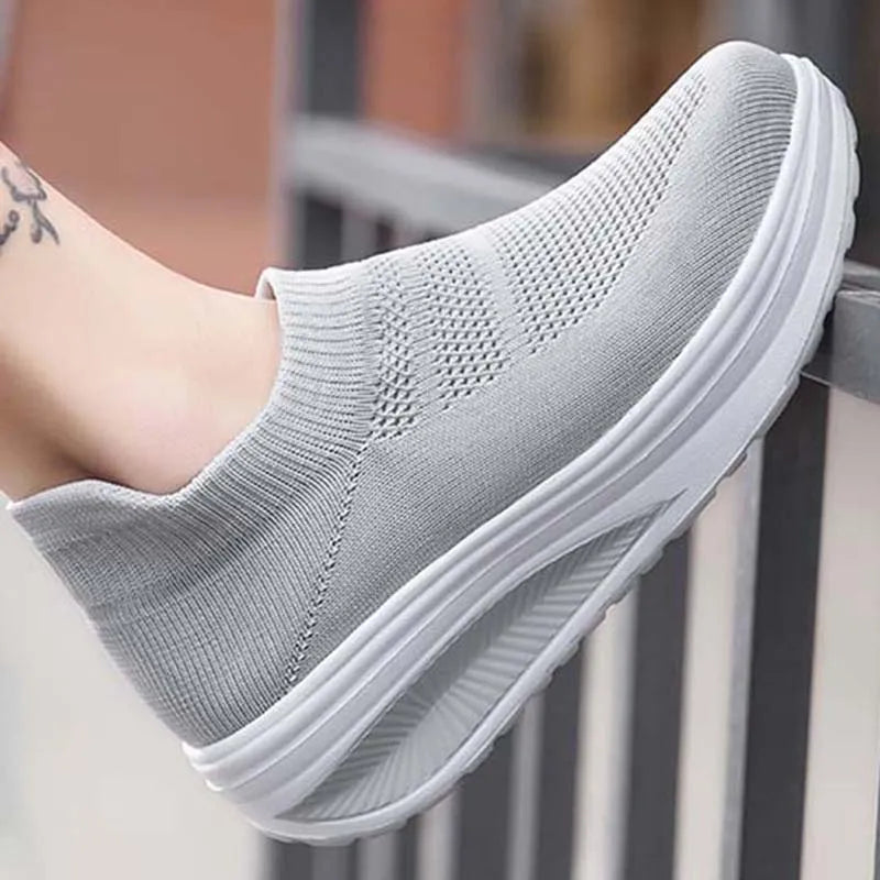 Women's Thick Bottom Slip On Sneakers