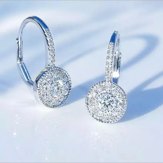 Boucles d'oreilles pendantes pour femmes avec couleur argent éblouissante
