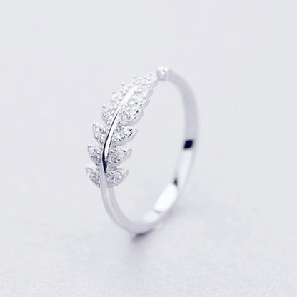 Chic Silver Plated Hug Ring for Women