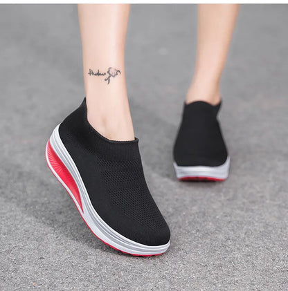 Women's Breathable  Summer Flying Sneakers