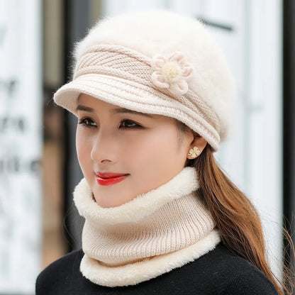 Women's Winter Hat & Scarf Set - Fur-Lined Knitted Cap with Faux Fur Flower