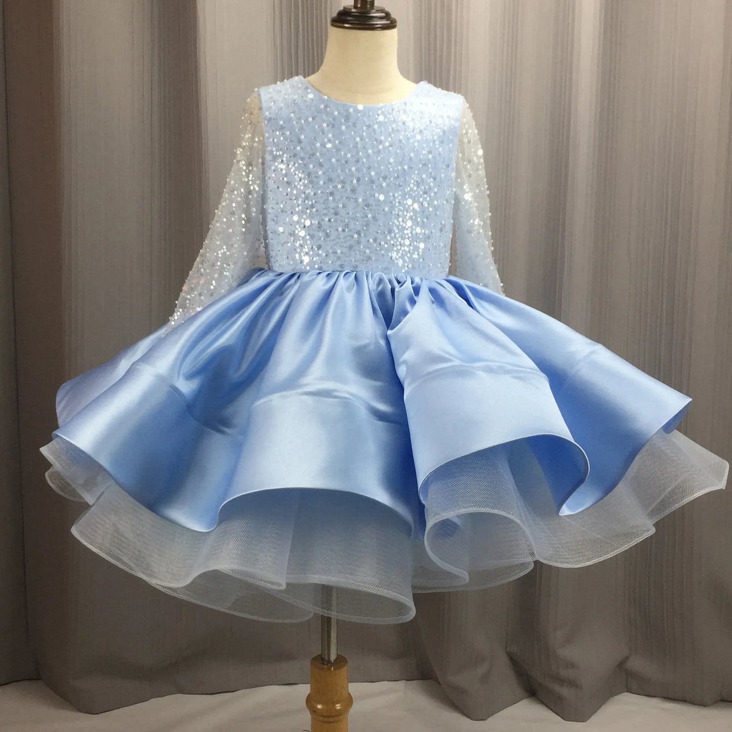 Robe Princesse Paillettes en Dentelle