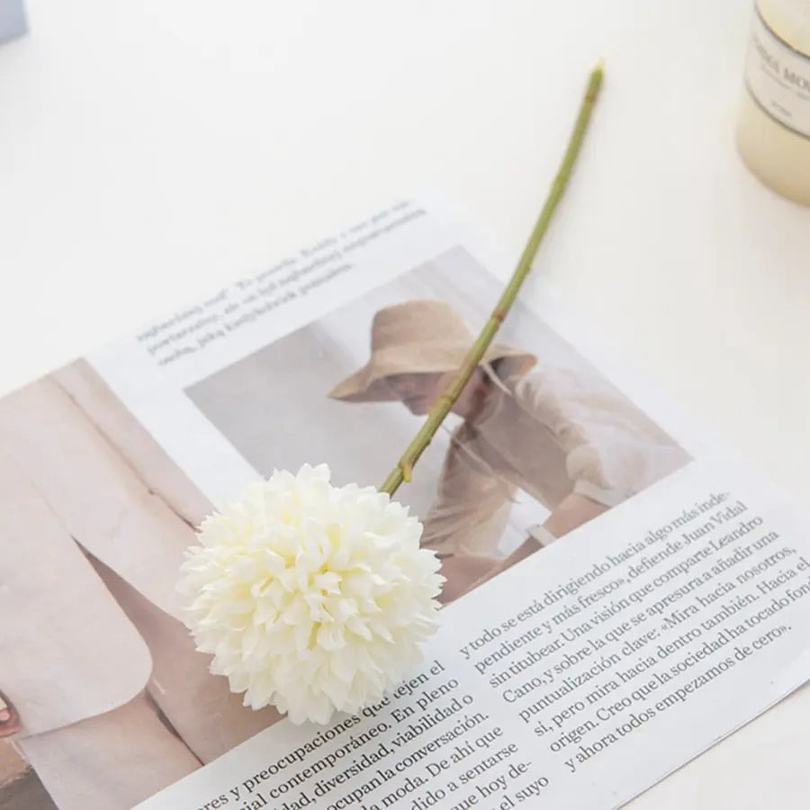 Hochzeitsblumen aus Chrysanthemen aus Seide – Heimdekoration