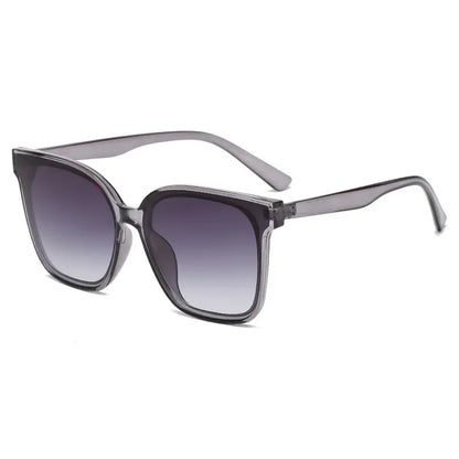 Classic Unisex Sunglasses for a Cool Retro Look