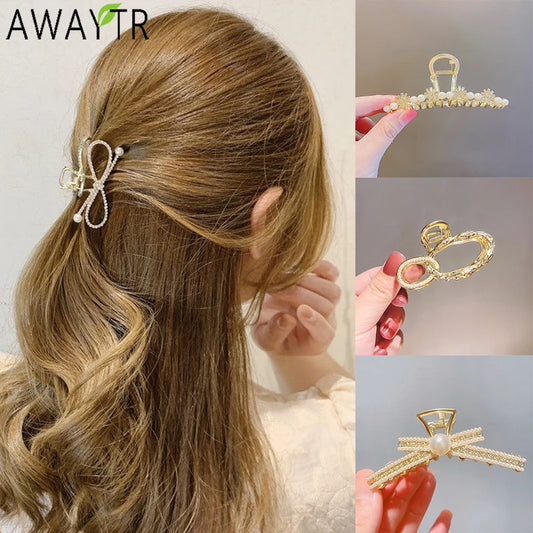 Accessoire de cheveux chic en épingle à cheveux avec nœud papillon en perles