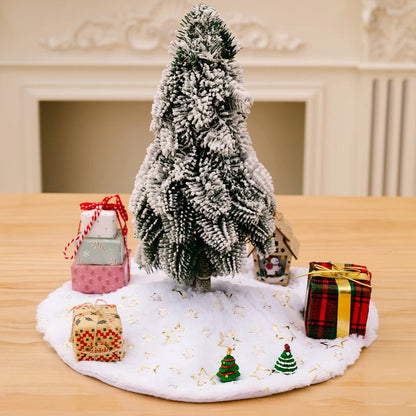 Plush Tree Skirt with Sequin Snowflakes for Festive Decor