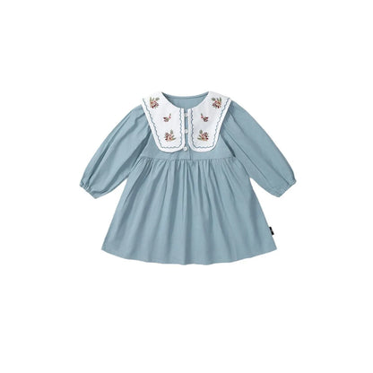 Robe à manches longues et revers brodés pour bébé fille