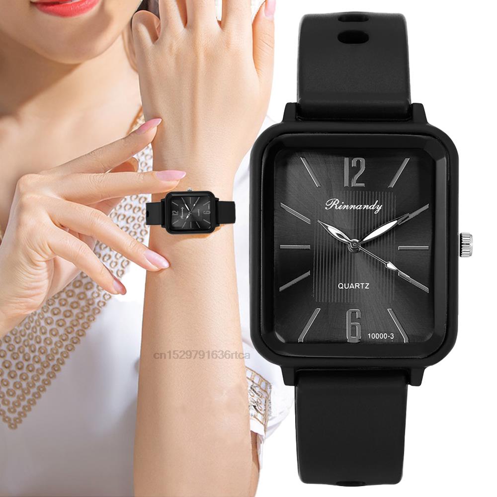 Chic Silicone Women's Quartz Watch