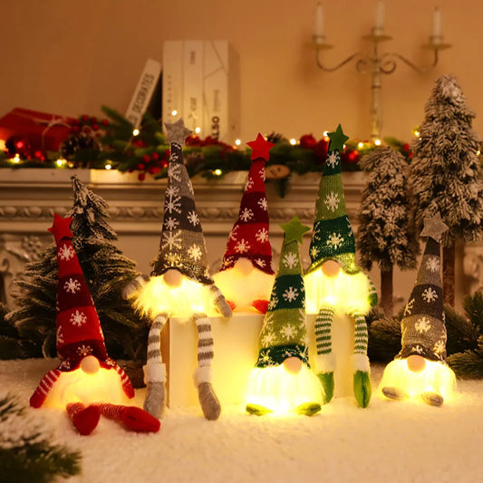 Leuchtende gesichtslose Zwergenpuppe, festliches Weihnachtsdekorationslicht