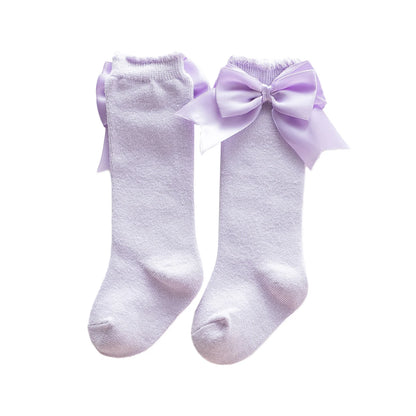 Overknee-Strümpfe aus Seide mit Schleife und Strapsen